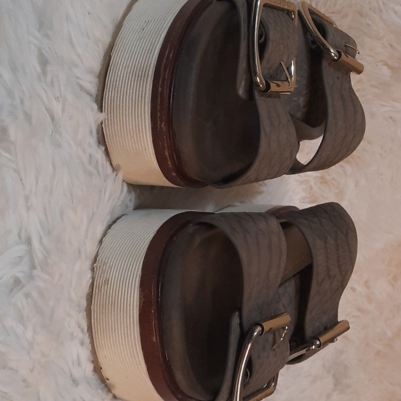 J/Slides Bolo Platform Sandals - Picture 4 of 8